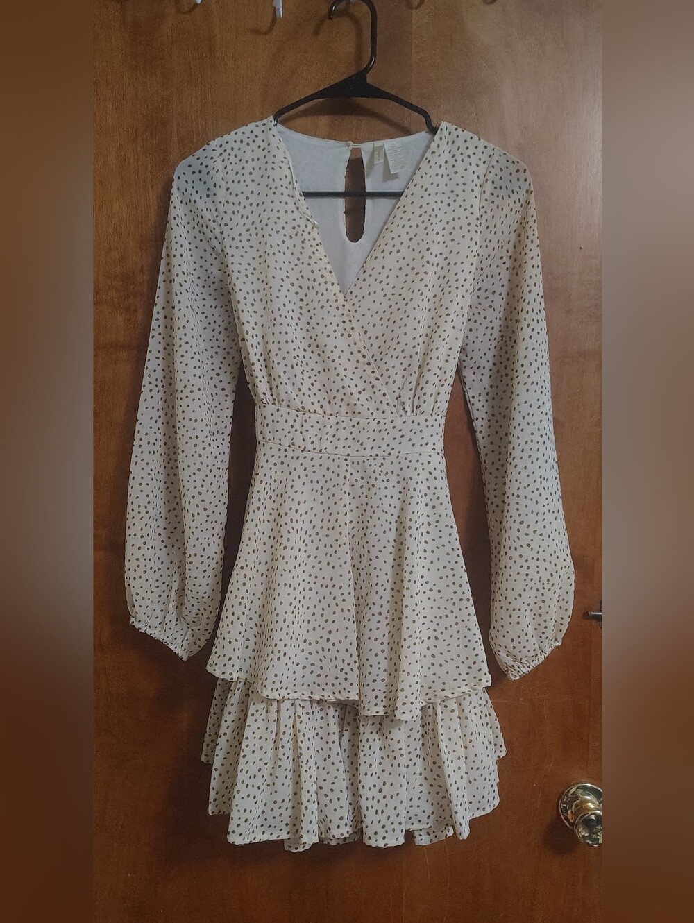 Women's Cream Polka Dot Tiered Long-Sleeve Dress